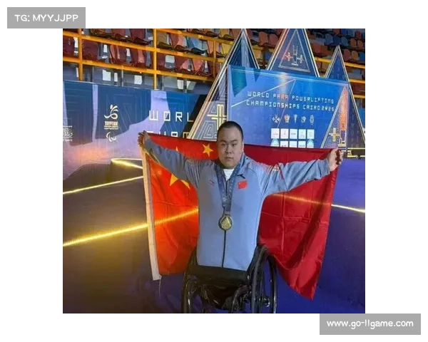 男子65公斤级辽宁小将周世伟213公斤逆转，夺最佳重量与总成绩双金